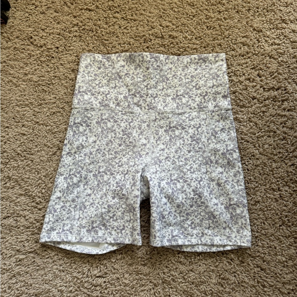 Vuori Studio Pocket Bike Short